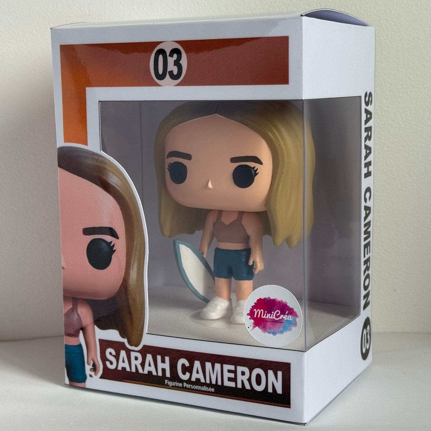 Figurine Sarah Cameron - Création Unique